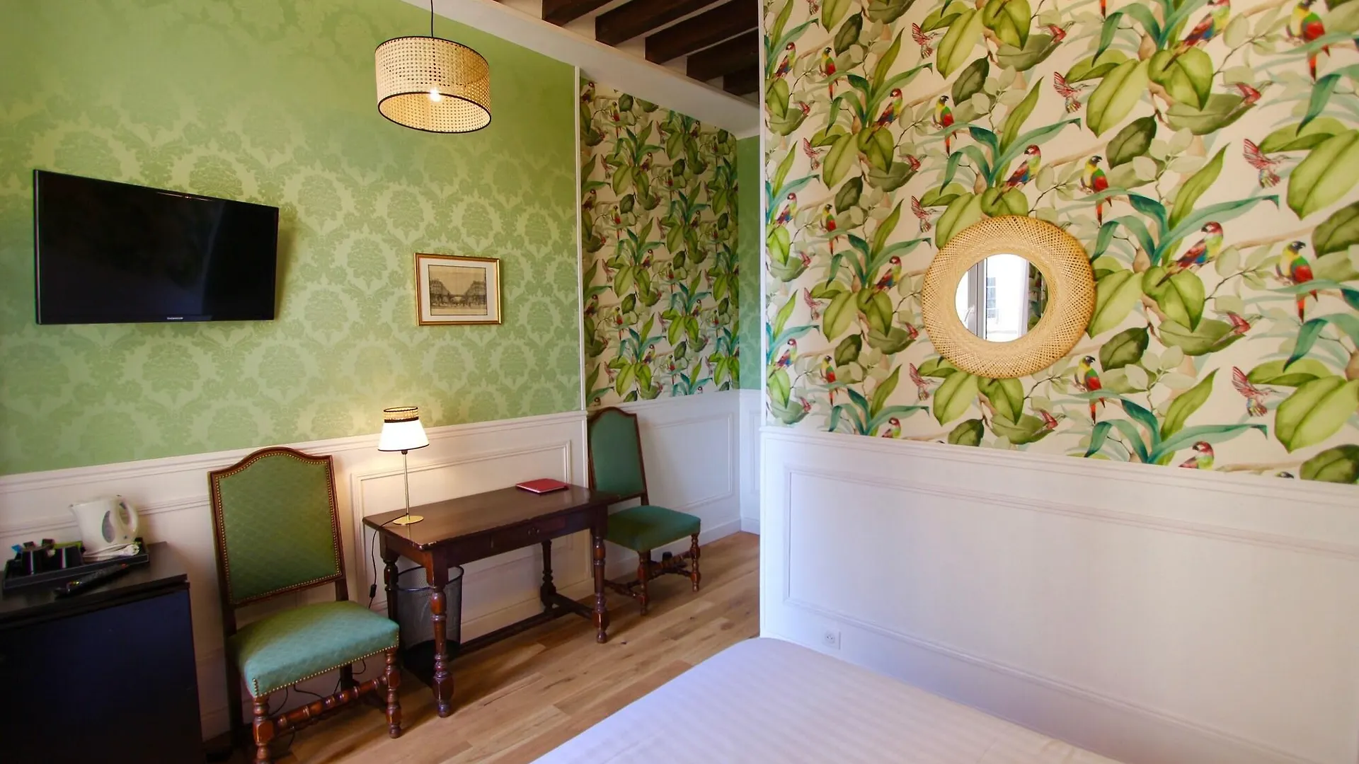 Hotel De La Bretonnerie Paris 3*,